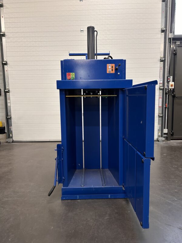 Presse à balles T40